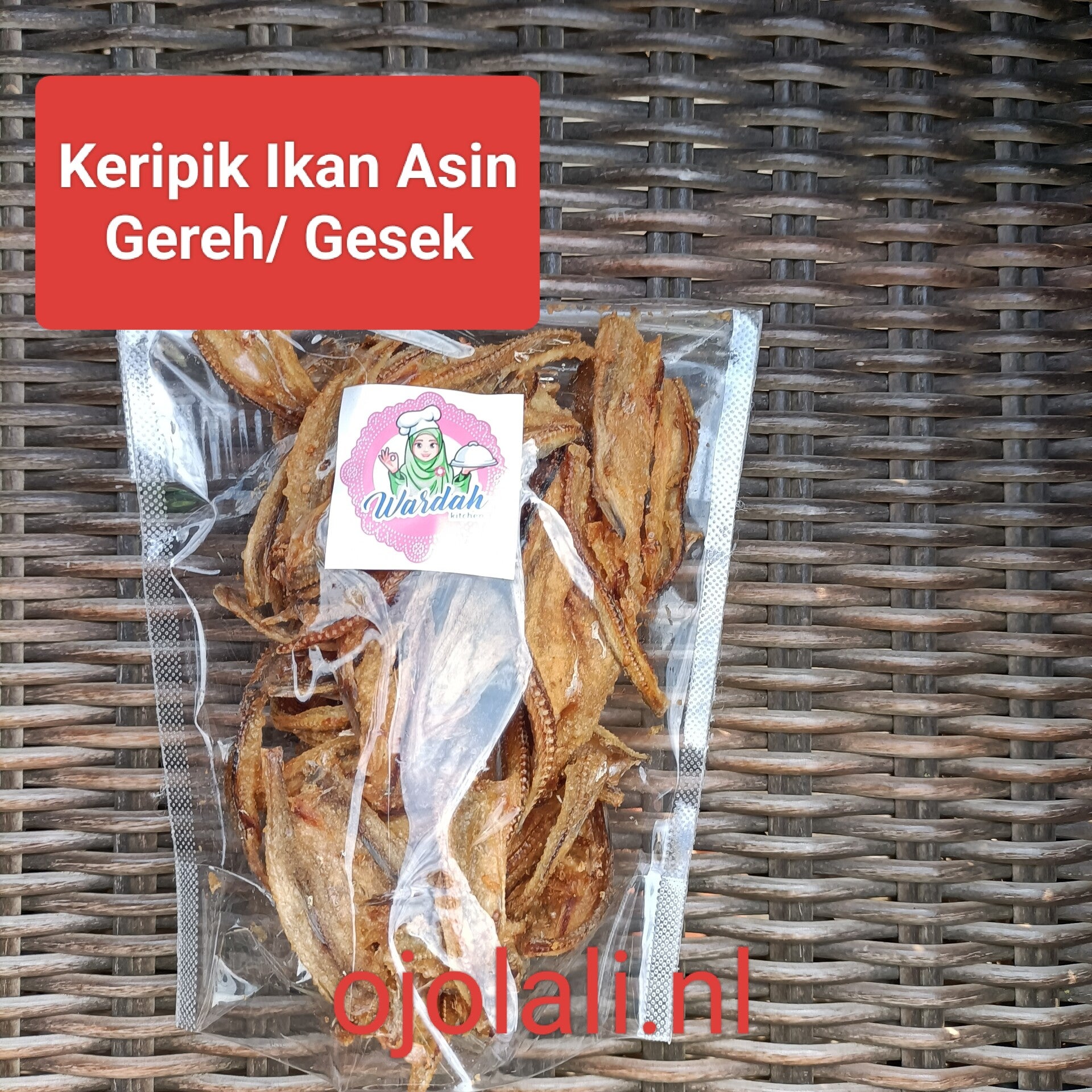 Keripik Ikan Asin Gereh/ Gesek (Ready to eat)