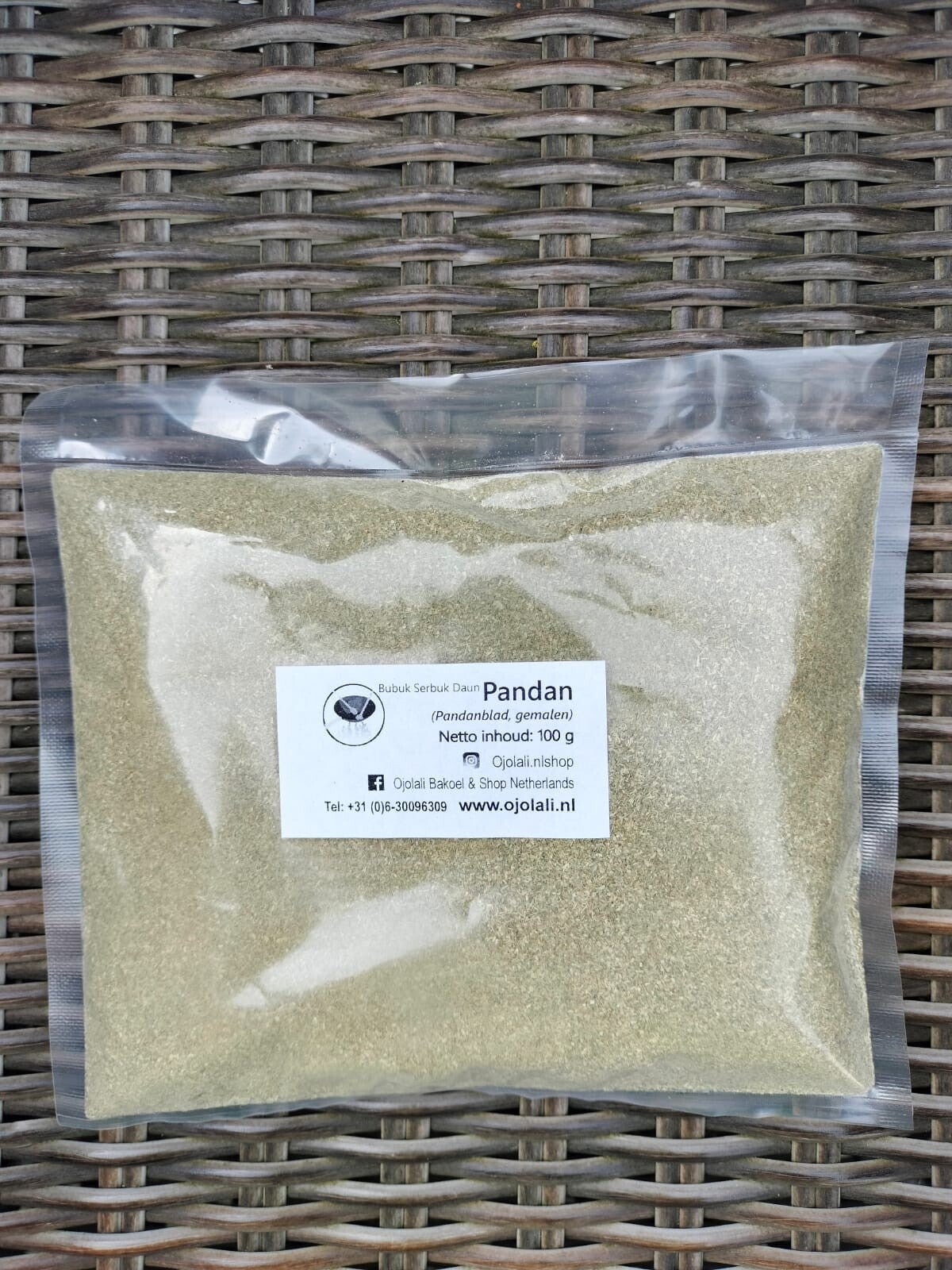 Daun Pandan Bubuk / Pandanblad gemalen 100 G