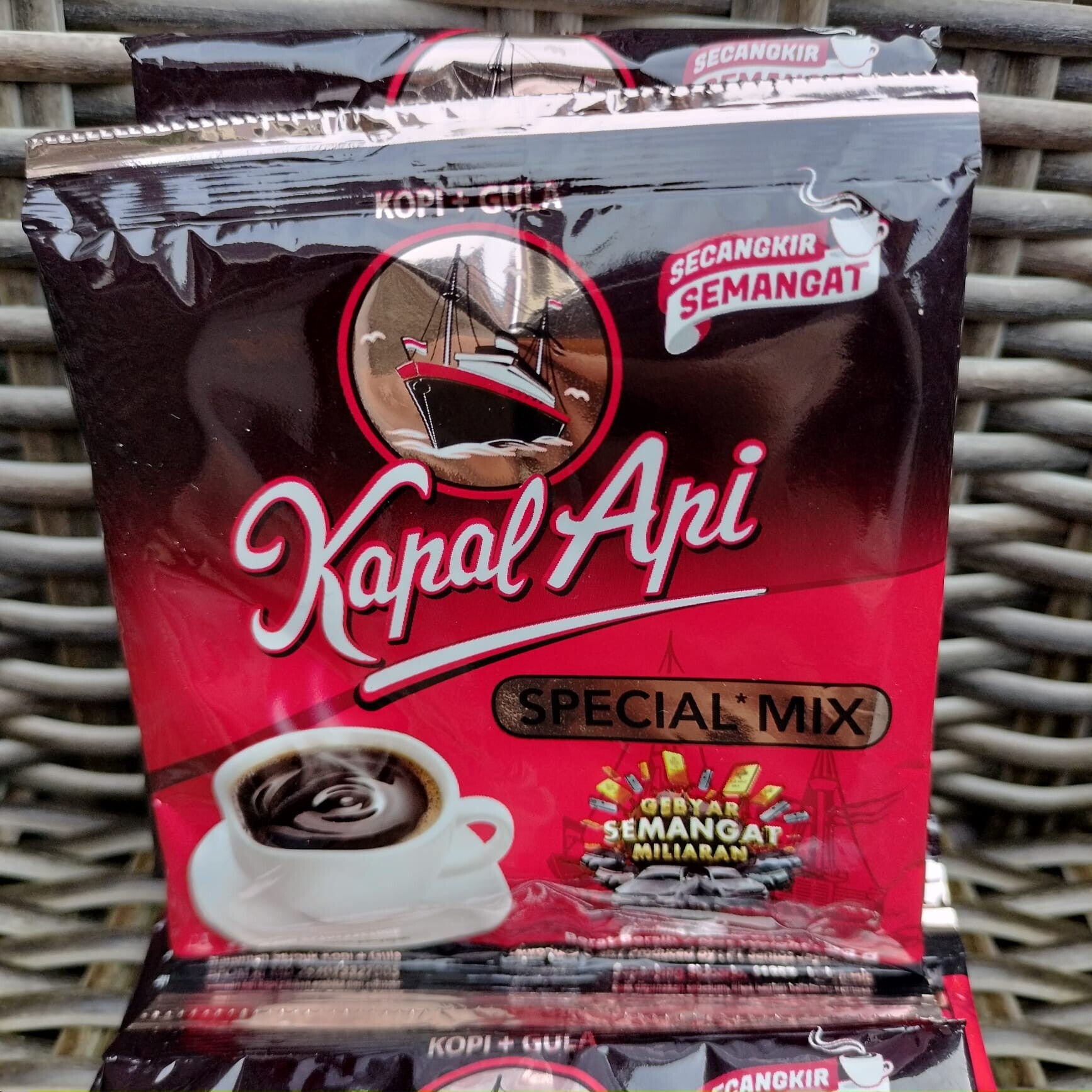 Kapal Api Special Mix (10 x 23 g)