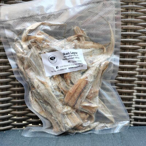 ikan asin layur (gedroogde Largehead hairtail) 200 G