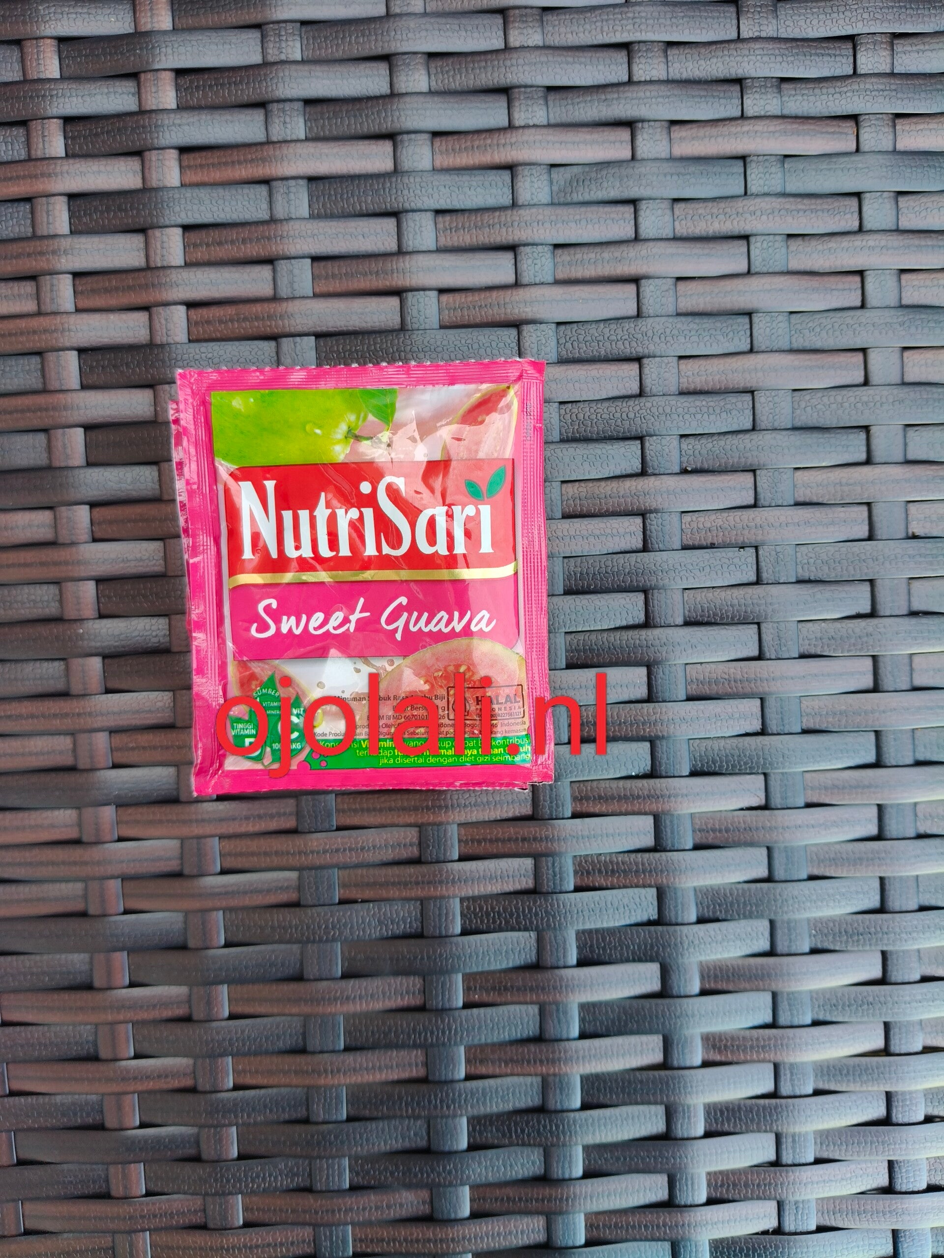 Nutrisari Jambu (Sweet Guava) 10 sachet x @ 11 G