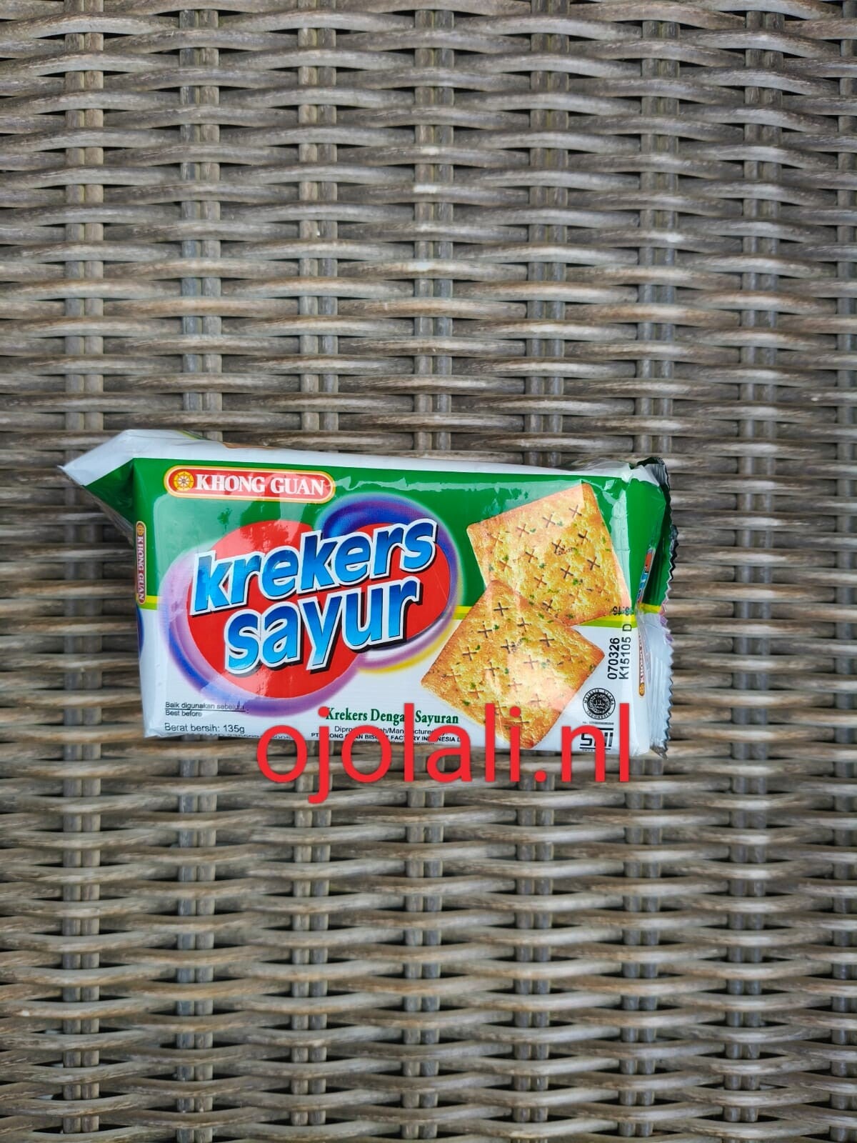 Khong Guan Krekers Sayur 135gr