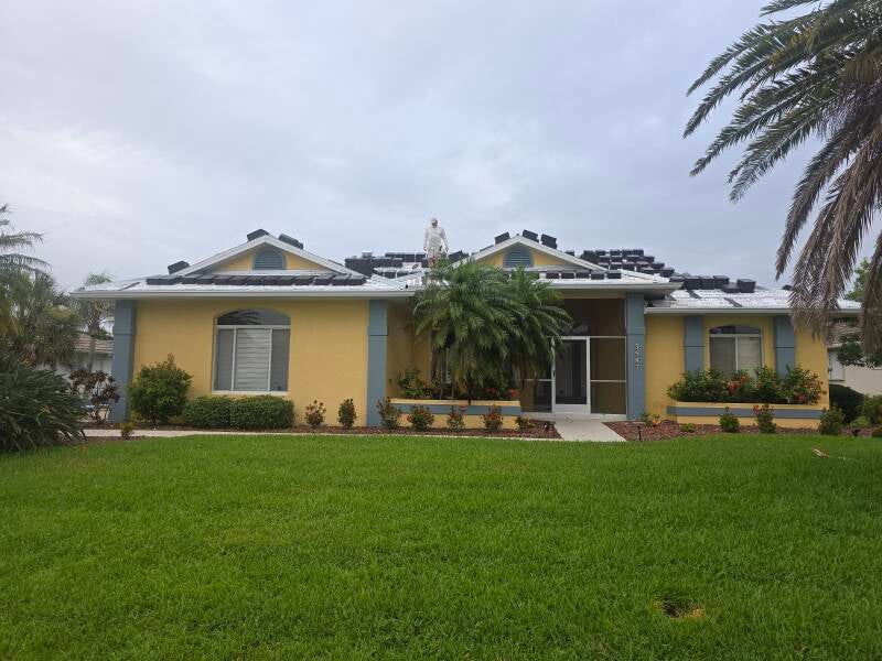 Punta Gorda Home Before  painted Yellow
