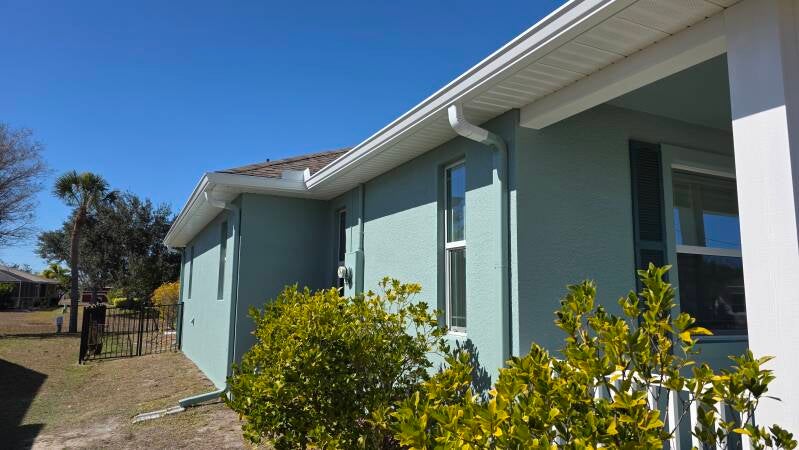 Side View -Rotonda West Florida house exterior repaint Integrity Painting