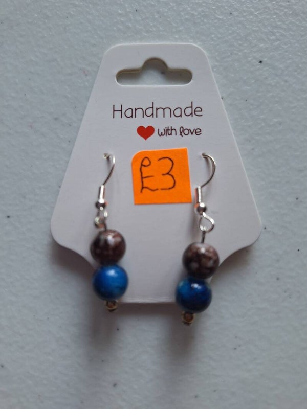 219 Brown & Dark Blue Beaded Earrings