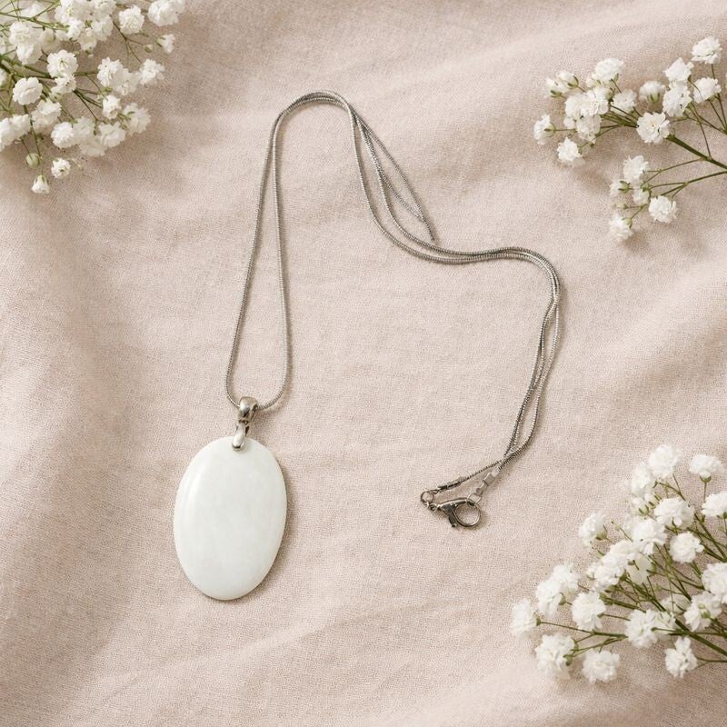 -Seashell Oval Pendant