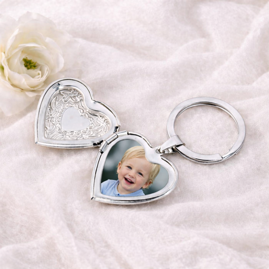 - Heart Locket Keyring- Silver