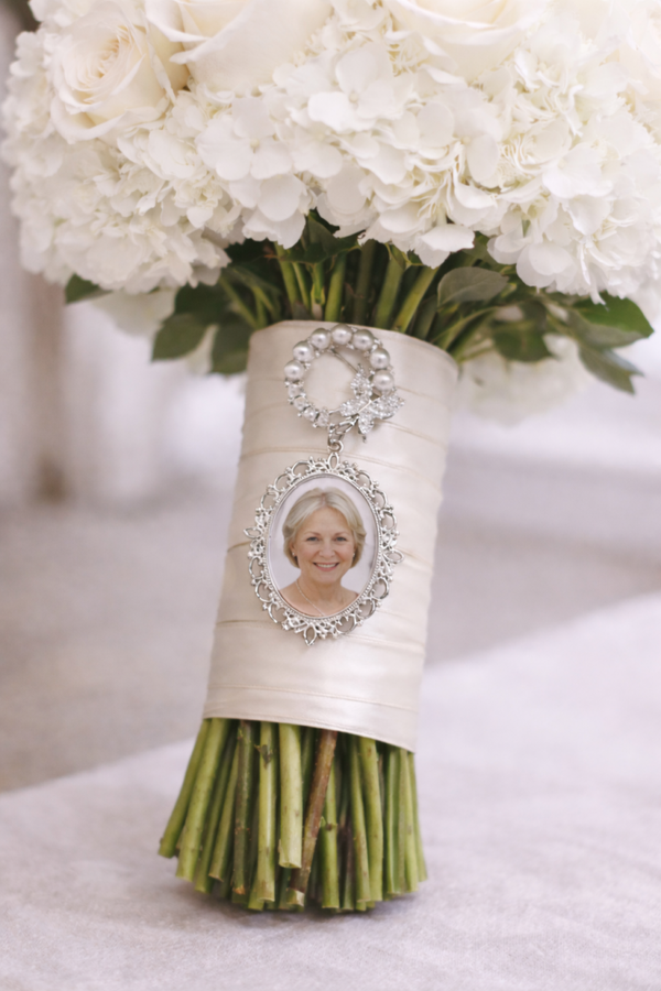 -Pearl & Butterfly Brooch/Bouquet Pin -Silver