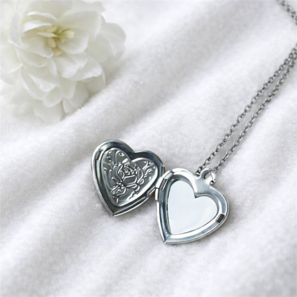 - Sublimation Heart Locket with Rose Detail -Silver