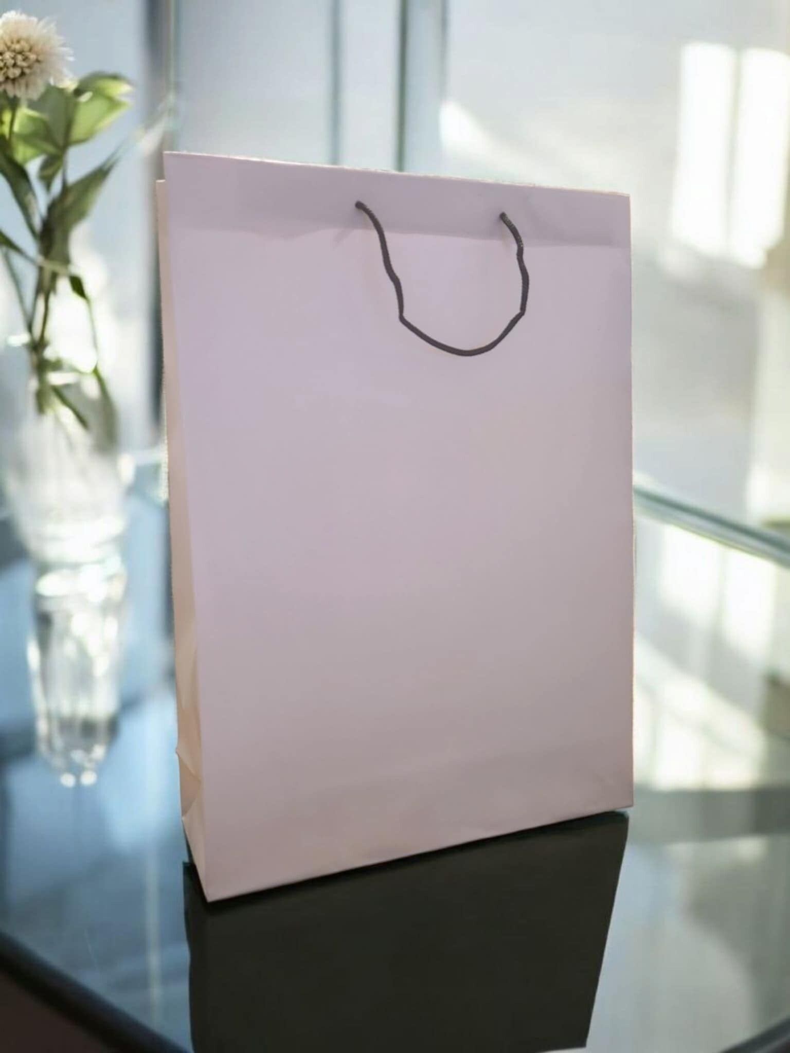 -XL White Gift Bag with Black Handles 440x320x110mm