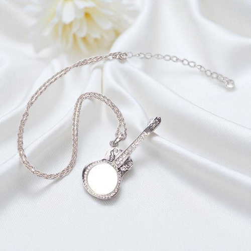 -Guitar Pendant