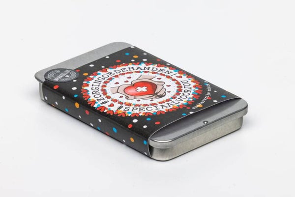 Blikje smintjes - zorg in goede handen