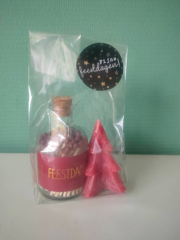 Kerstpakketje - flesje lucifers met kaars kerstboom