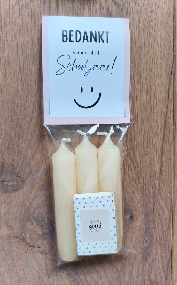 Pakketje, bedankt voor het schooljaar , 3 kaarsen, luciferdoosje  jij bent goud waard