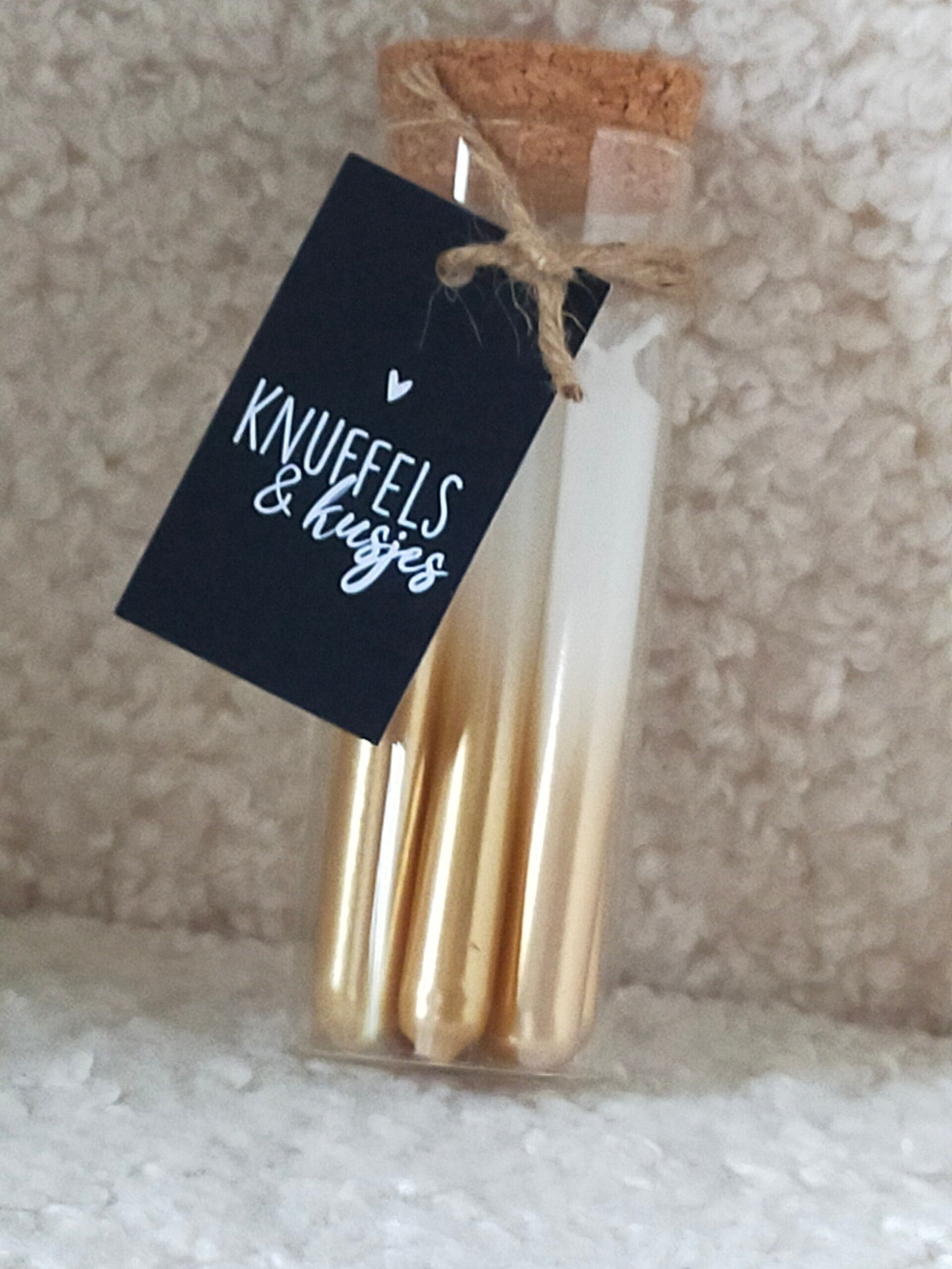 Mini kaarsjes in glazen buis - knuffels en kusjes