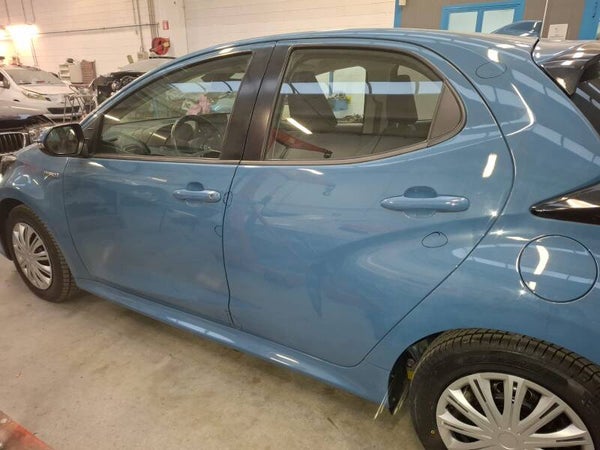 Ripristino Carrozzeria Professionale Portiera (Verniciatura e Manodopera)