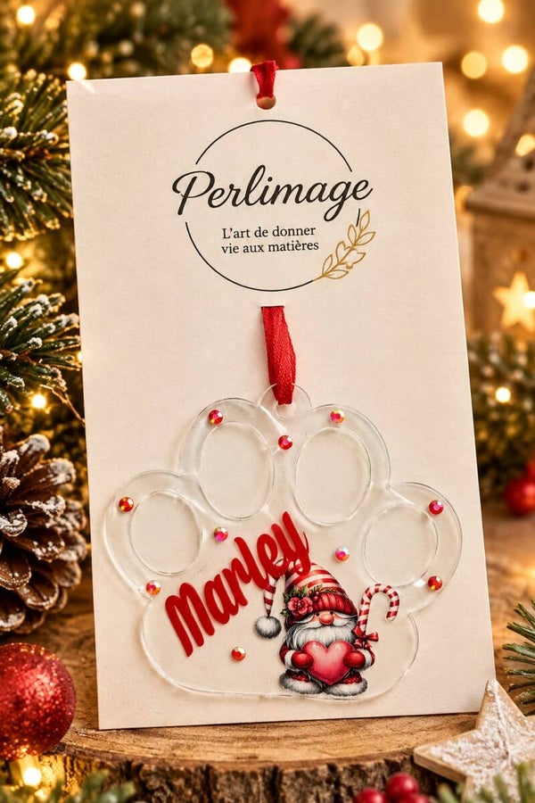Médaillon en forme de patte