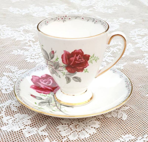 Theekop en schotel Royal Stafford