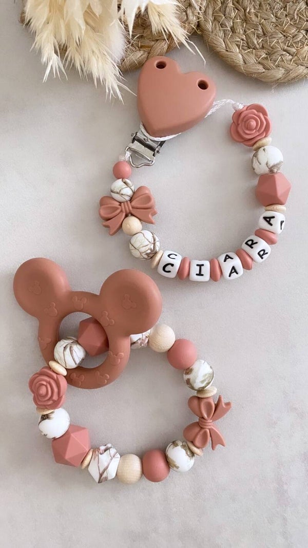 Schnullerkette mit Name und Greifling