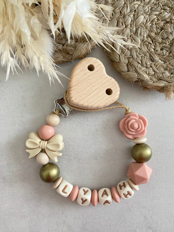 Schnullerkette mit Name Mädchen Gold