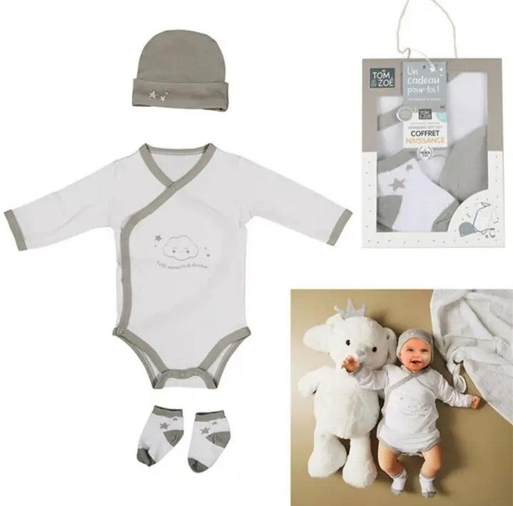 Coffret vêtements naissance