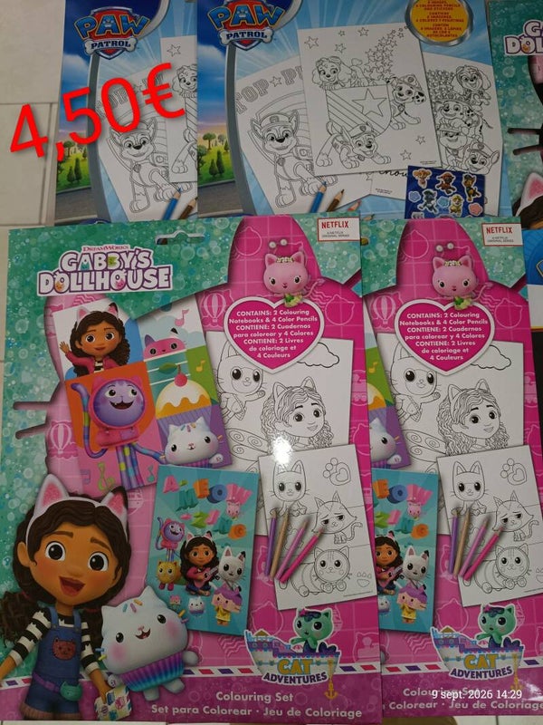 Livre coloriage avec crayon