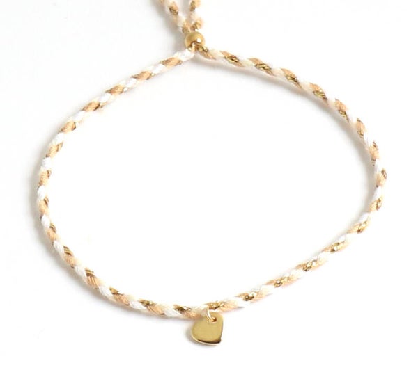 Macramé armbandje met hartje goud