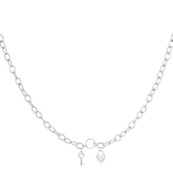 Ketting sleutel en slotje