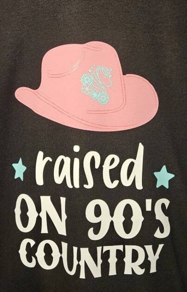 "RAISED ON 90'S COUNTRY" T-SHIRT