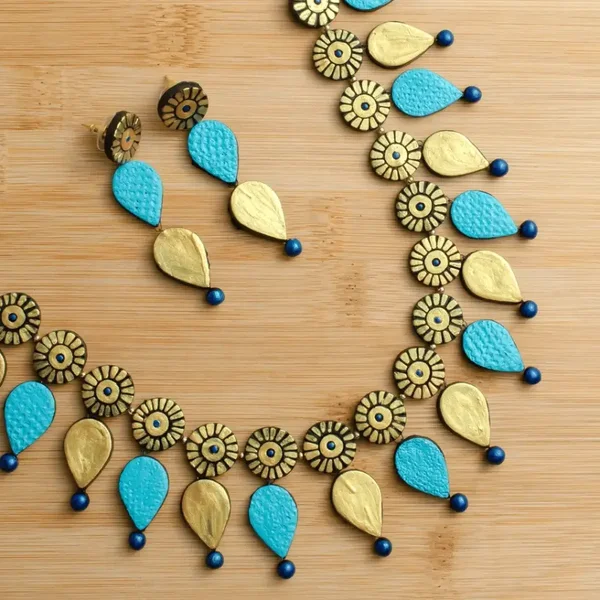 Statement ketting & oorbellen