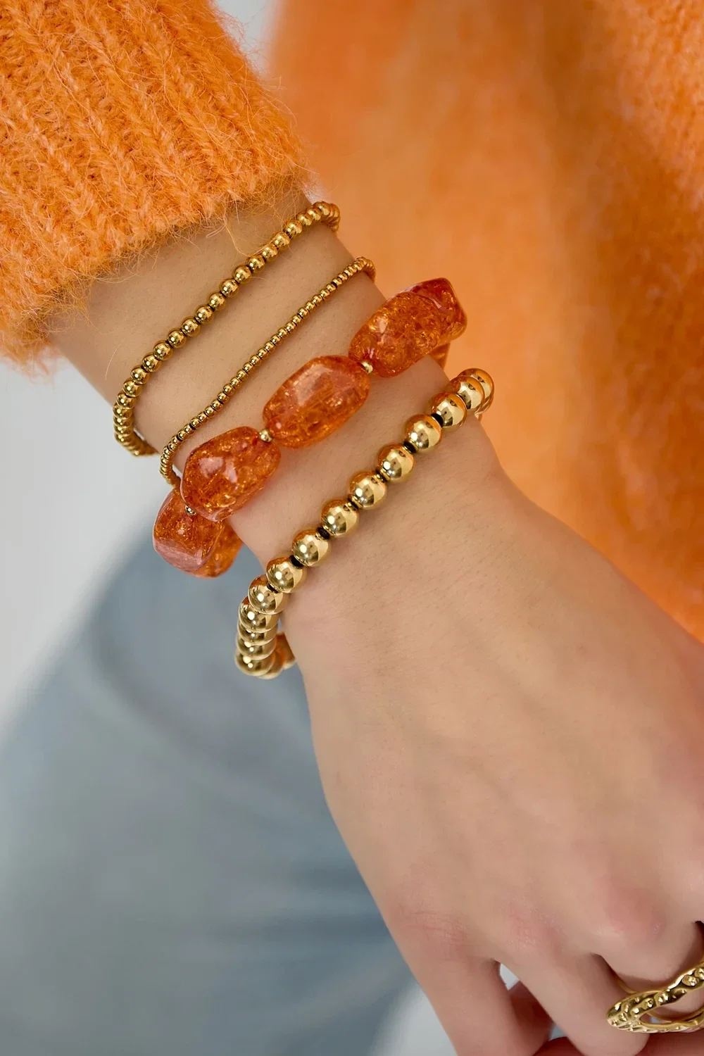 Armband met grove kralen en stainless steal