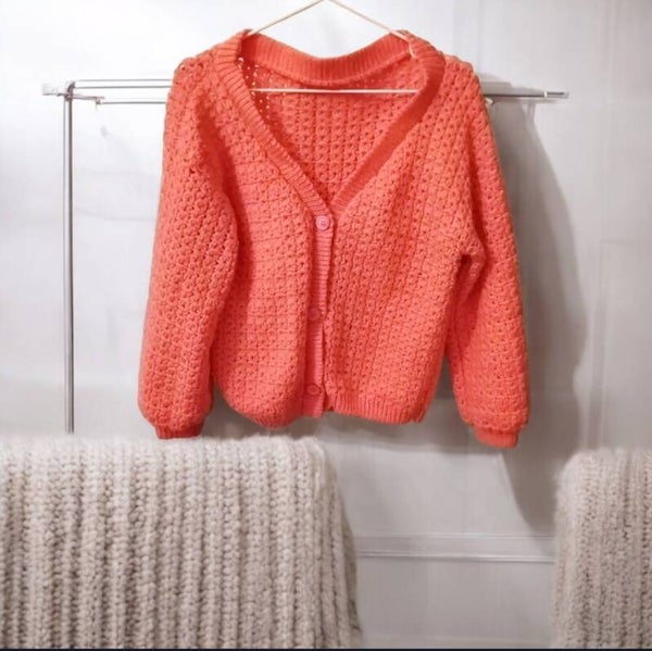 GILET  FAIT MAIN AU CROCHET