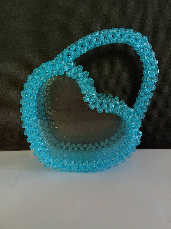 SAC EN PERLES FORME COEUR