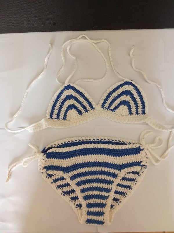 ENSEMBLE DE BAIN