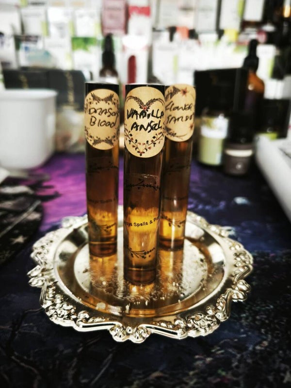 Homemade *PERFUMES* assorted scents ...delicious! Try one