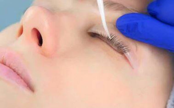 Lashlifting inkl. Farbe und Booster