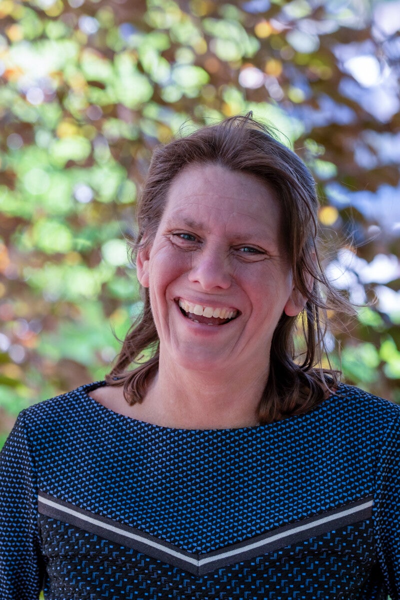 Portret van Josine Claasen, afscheidsfotograaf en levensfotograaf uit Boxtel, Noord Brabant