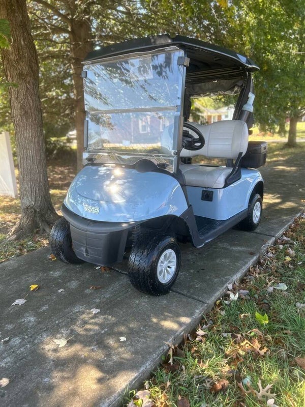 2022 EZGO RXV Elite