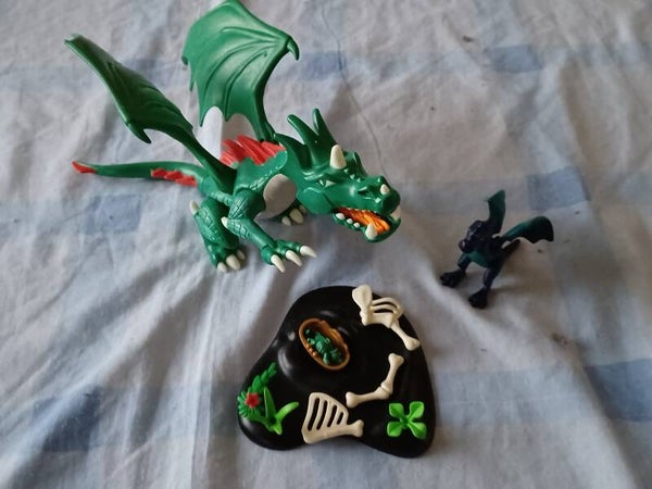 playmobil grand dragon et petit , occasion
