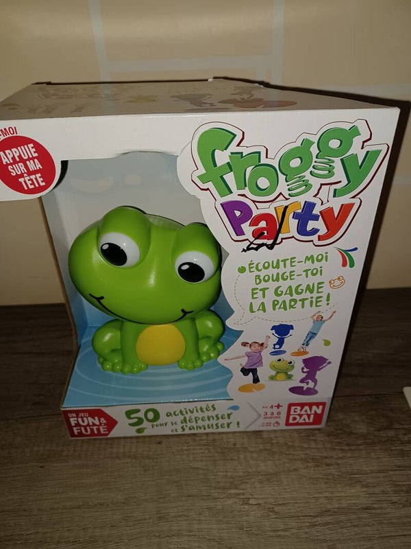 Jeu froggy party , bandai , neuf