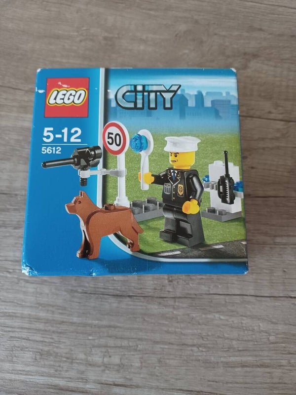lego 5612 policier et chien , neuf