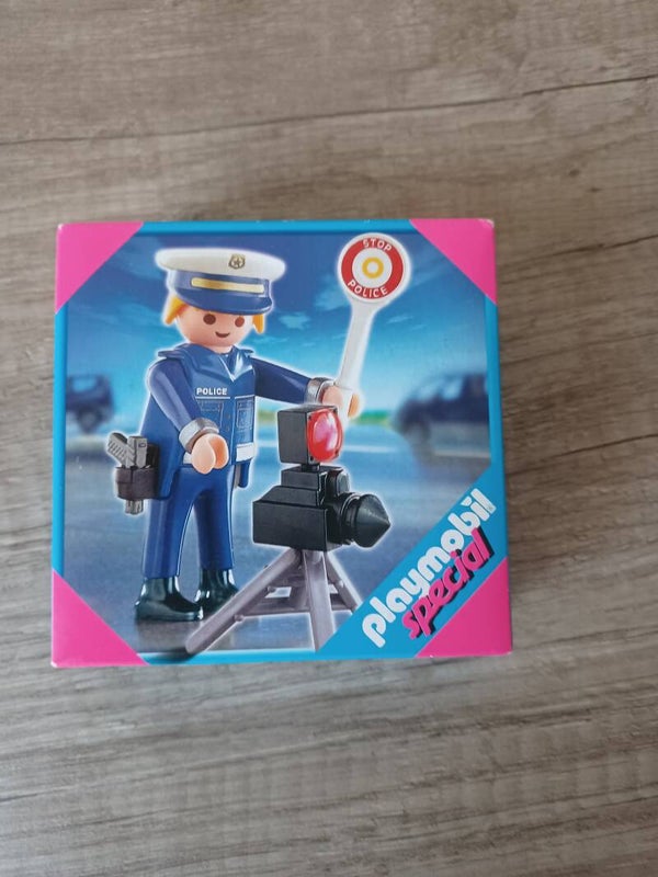 playmobil 4902 policier et radar , neuf
