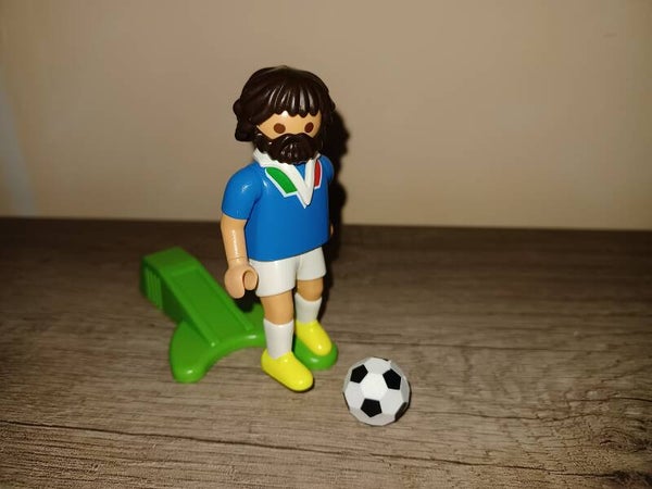 playmobil footballeur italien , occasion