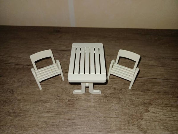 playmobil table de camping avec 2 chaises , occasion