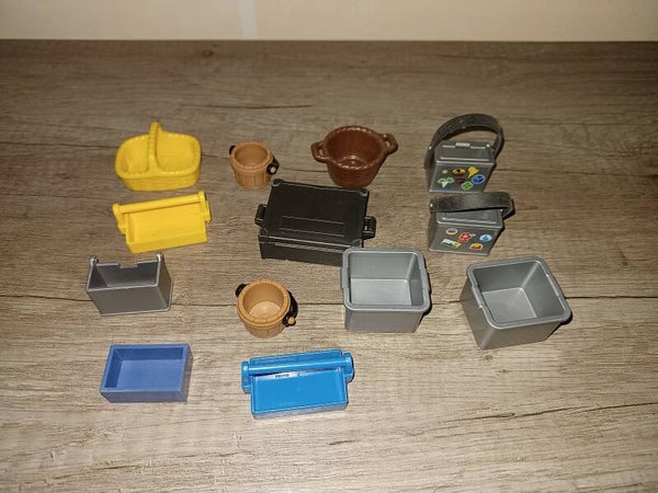 playmobil lot de 13 contenants divers  , occasion