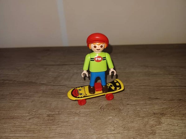 playmobil , enfant et skate , occasion