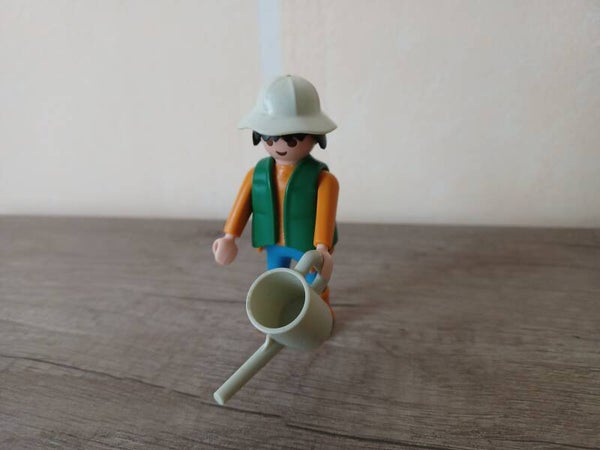 playmobil , homme avec arrosoir  , occasion