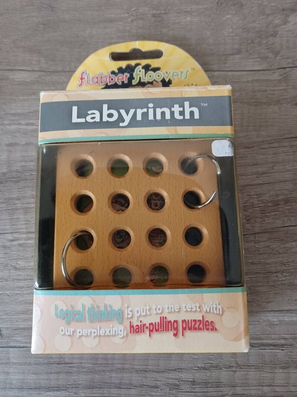 casse tete en bois , labyrinth , neuf