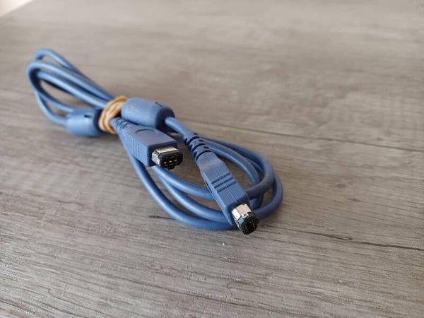 cable pour relier 2 gameboy advance , occasion