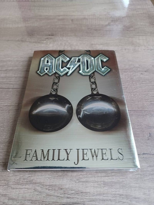 dvd double ac/dc family jewels , occasion